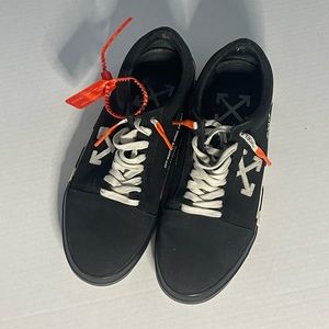 Off-white (2013) last sale $800